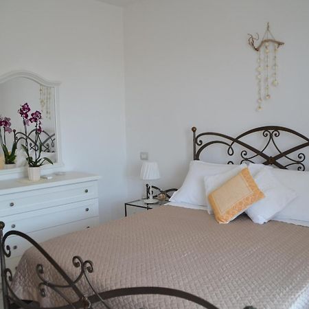 Casa Delle Conchiglie Appartement Pula Buitenkant foto